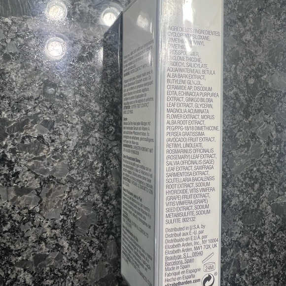 Elizabeth Arden White Serum Sleek Minimalist Design - Picture 5 of 5